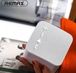 Loa Bluetooth Remax RB-M18 Nhỏ Gọn